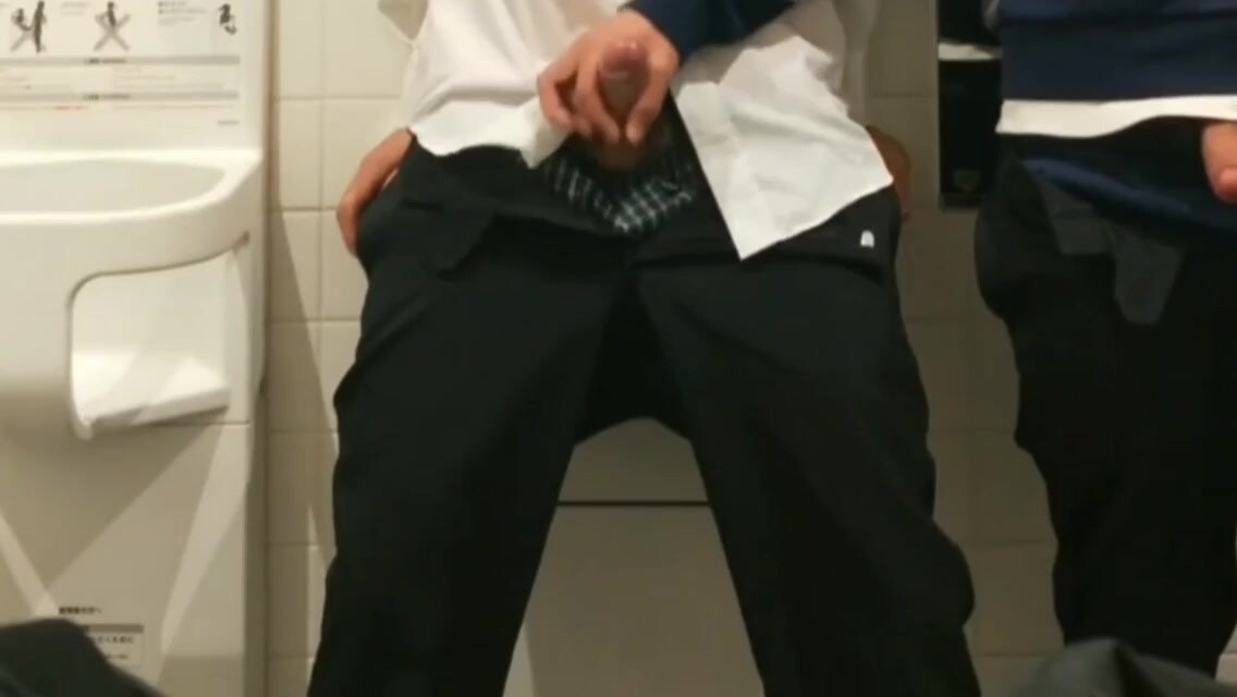 朋友就要互相撸管和操
