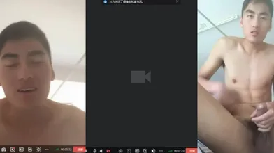 浓眉粗鸟帅弟弟