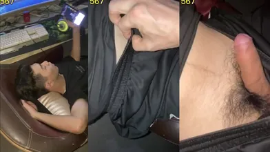 网吧偷摸天菜小帅大嫩鸡