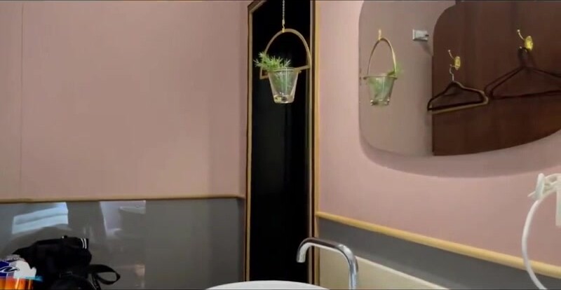 [福利版] 网黄假装迷路街边勾引鲜肉帅哥回家猛操