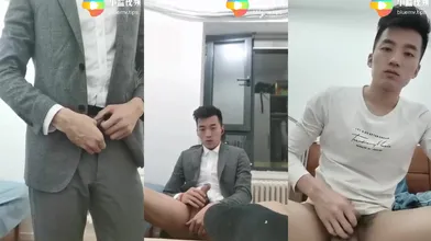 天菜正装中介为成交,会议室与客人连线撸屌