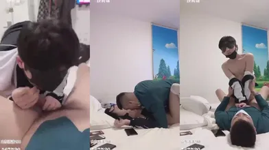 山东浩浩调教同小区的18岁中学生第二弹,俏皮弟弟性爱上瘾,尝过滋味后第二天又上门了