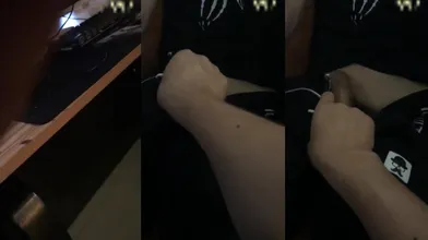 网吧偷摸撸玩熟睡黑衣服直男鸡巴