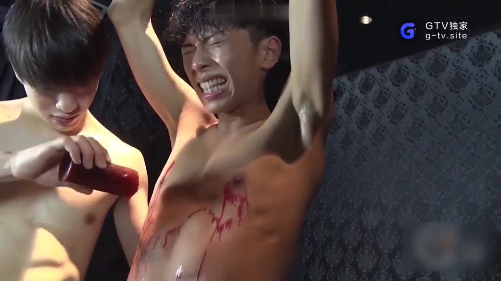 贱奴,越打越兴奋 上集