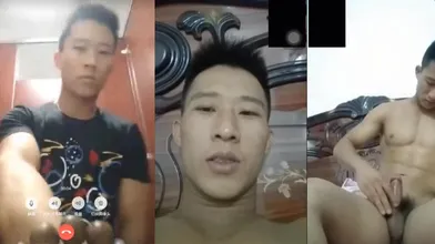 高颜值直男健身教练被女记者采访射精