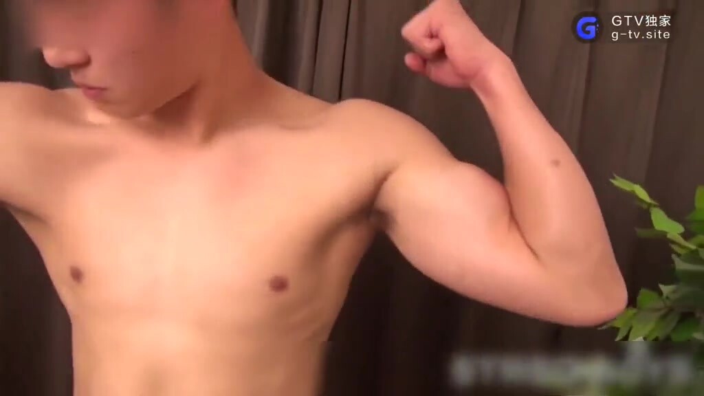 直男在与男人的吻中喷出精液 上集