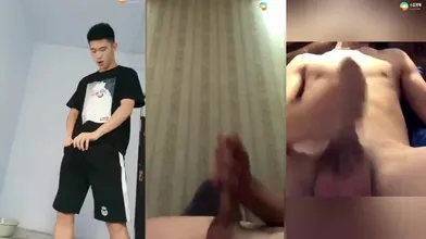 超帅小狼狗出轨,被女友报复曝光裸聊视频喷的好多
