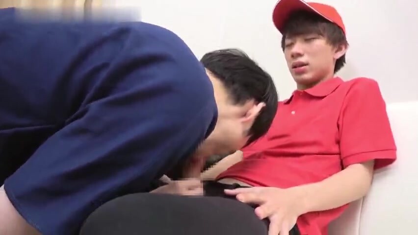 送货小哥被顾客勾引操逼