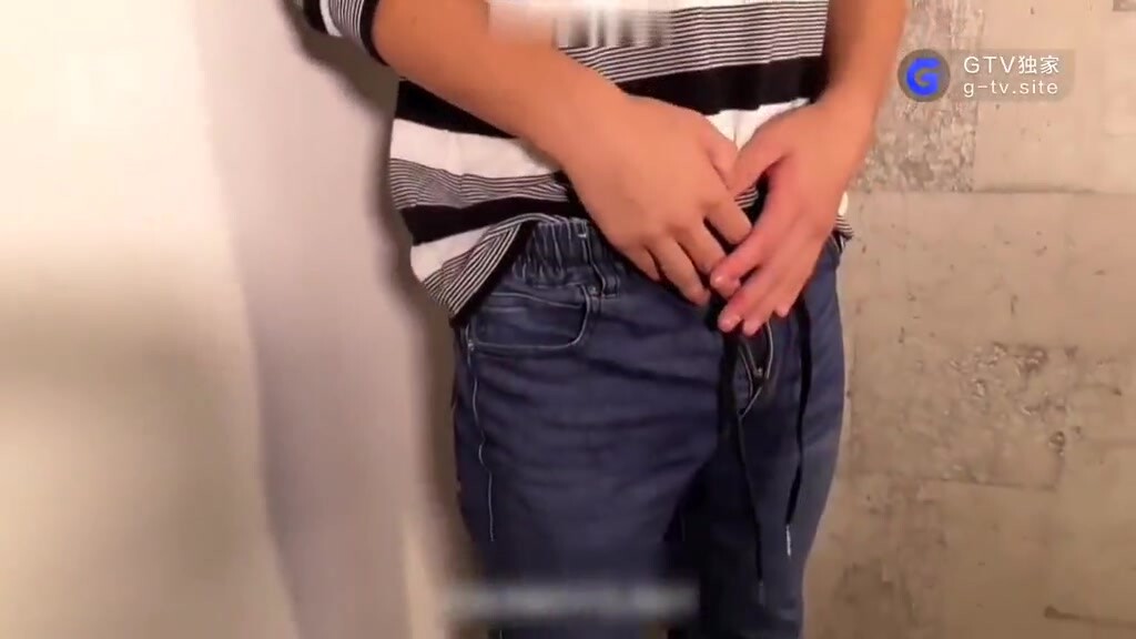 街头假意邀约直男做模特,实则是开发新的GV男优 上集