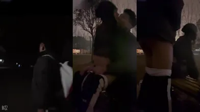 超帅直男操伪娘后续,傍晚相约操场无套野战