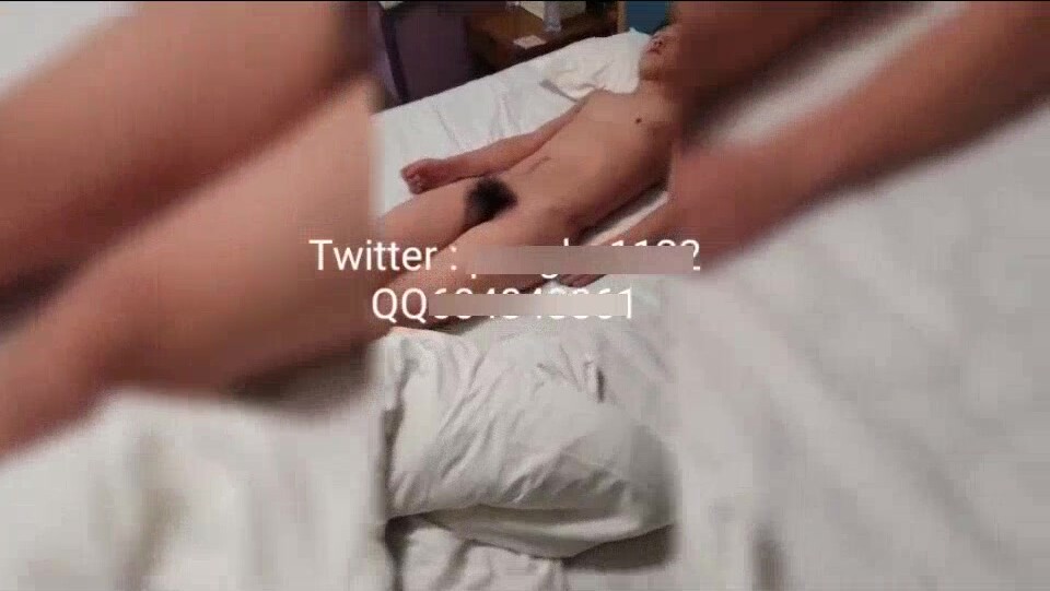 金主爸爸灌醉03年鲜肉直男！强制取精完全没有反应折磨！