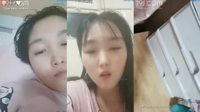 4天合集（18岁的小狐狸）童颜巨乳咪咪发育的完美全裸沐浴(1)编号3E982062