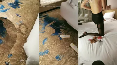 【萝莉和御姐姐妹花双人】身材极品骚浪萝莉，细腰丰乳翘臀，假阳具双女互舔鲍鱼水汪汪，呻吟给力场景淫靡刺激编号C4E22899