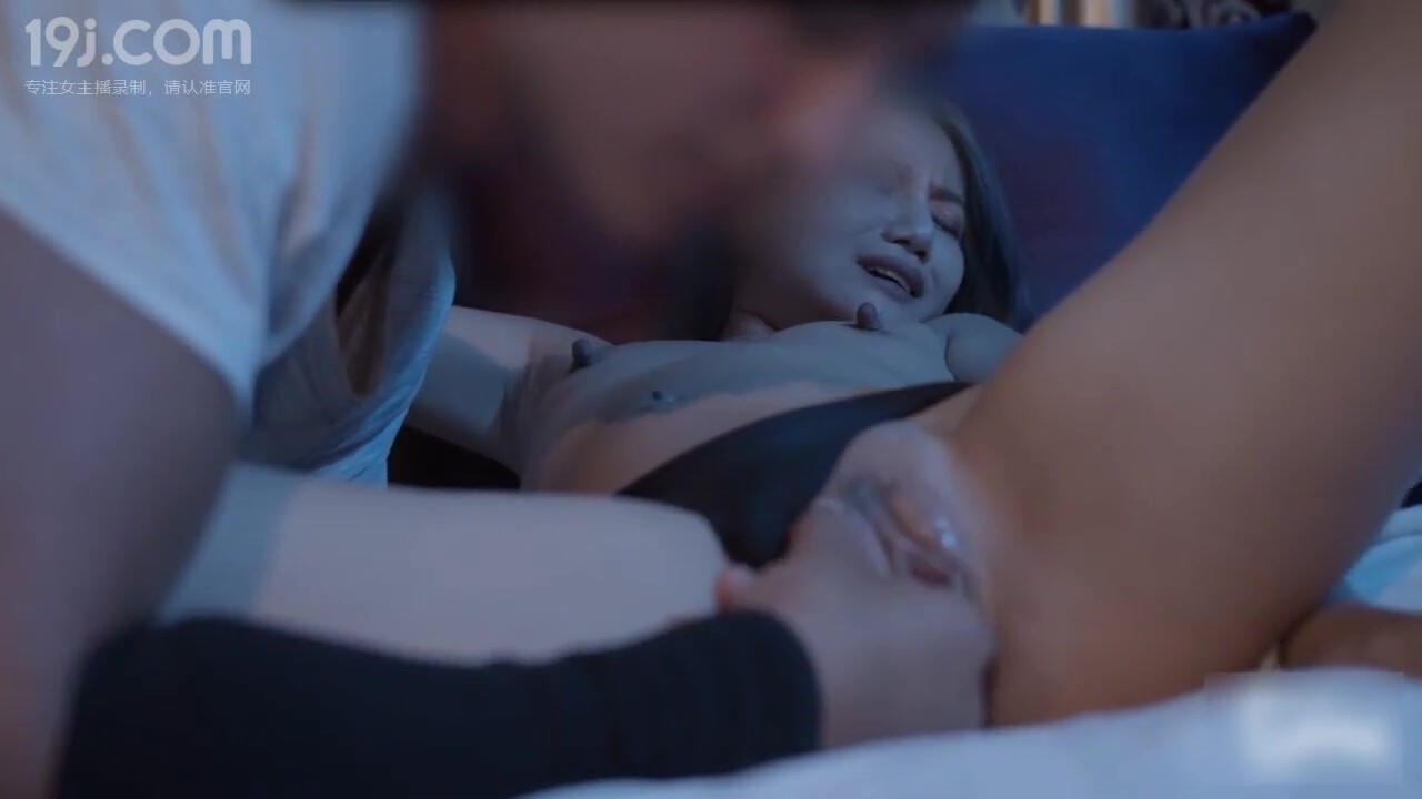 主播探花TM我想干一个台湾女友编号DF948B2C