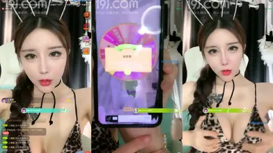 网红女神（小白白喔）爆乳顶级骚舞诱惑叫床抠逼白浆淫水(1)编号533F1E8