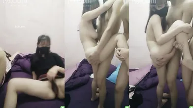 俩极品清纯美女带男同学直播3P无套轮番操一个帮忙扛腿推屁股编号36429830