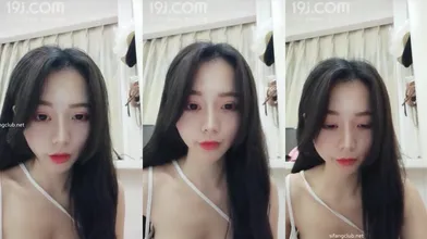 (传奇女神)(丑曦)9月4天15小时完整超清自录(6)MKV编号7321E1