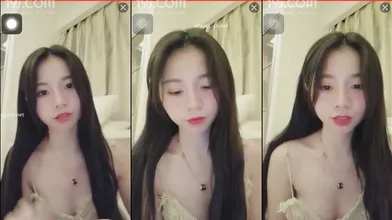 (女神回归)8月13日凌晨(丑曦)全程自录，还是辣么美(5)MKV编号A2E18680