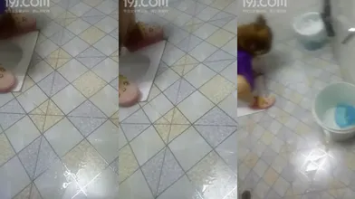 理发店夫妻没生意玩耍关门做黄播掰开骚逼给你看吃完鸡巴上马操国语编号8707FED1