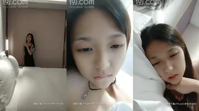 长相清纯甜美萌妹子酒店啪啪，搞了两炮编号B7D18405