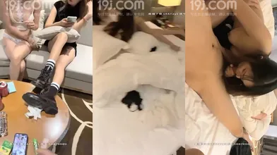 一男三女划拳赌脱衣服脱的差不多然后3P互相干起来陌生妹子照样干编号23159B29