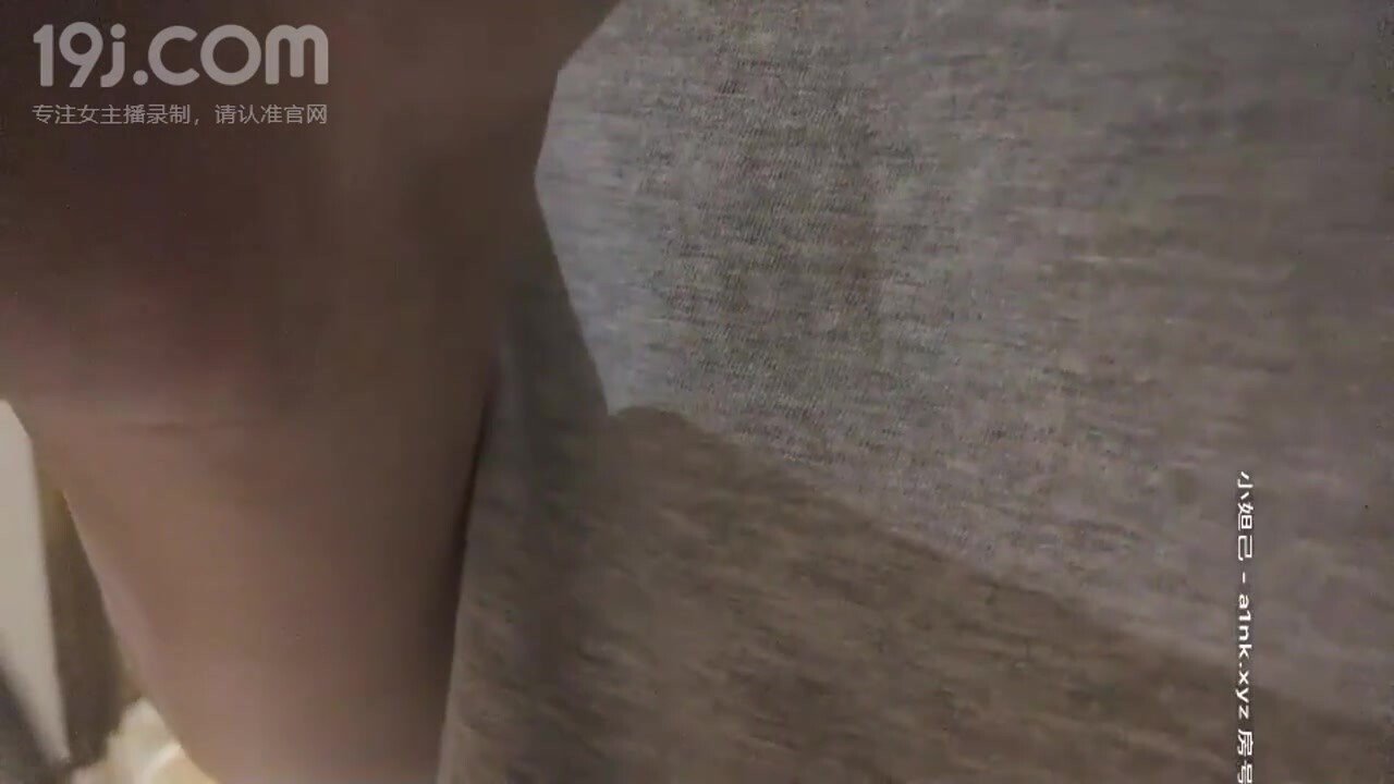 情感主博李寻欢探花高颜值甜美大奶妹第二场，舔奶调情口交到时间妹子走人编号9D95E2F4