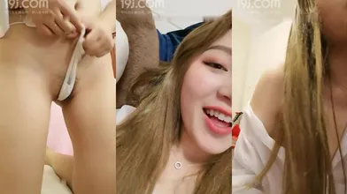 美女主播允允儿收费大秀给炮友口交编号7797D416