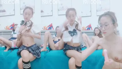 超嫩大美妞_20210921编号E7D97ED2