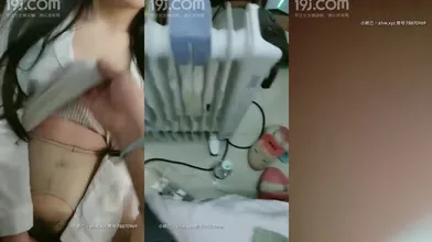 【南京艺术学院大三学生妹】粉嫩鲍鱼少女胴体，角色扮演爸爸调教女儿，这个假期真充实编号DADA51AA