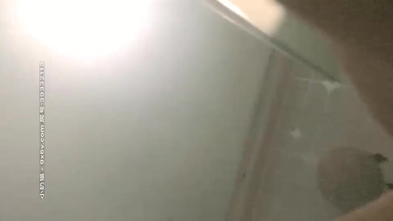 主播探花金三角猎艳酒店叫来个兼职少妇编号BB6DA57F