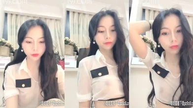 人气美女主播(曦嘻吸熙)原丑曦南墙收费房全裸自扣大秀(8)AVI编号3445867F