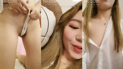 高顔值美女主播允允儿收费大秀给炮友口交激情自慰十分诱人编号43725698