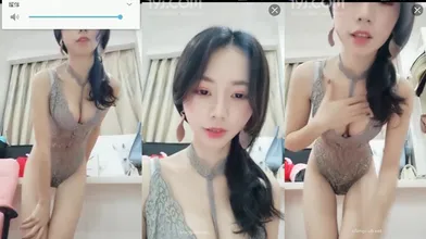 (传奇女神)美曦(丑曦)10月4天15小时合集，换新内衣啦(5)编号4D73EE3E