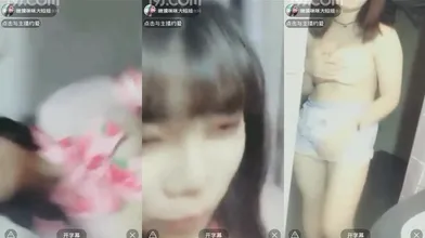 两个年轻貌美萝莉直播各种自摸自扣互摸互舔掰开小嫩逼给你看编号4A58D786