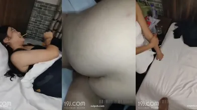 年轻男直播各自带着漂亮女友宾馆啪啪直播,说好各干各的,操着操着就交换着干,还有一线天极品逼编号416CF9B