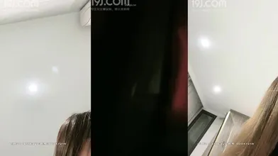 绝世极品蜜桃臀女神【lanncy】多场收费房大秀极度诱惑20210223221155编号F008BC66