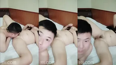胖哥胖姐在家直播操逼喜欢先舔爽了再操老婆肥骚逼竟然还是粉带编号49FAE28B