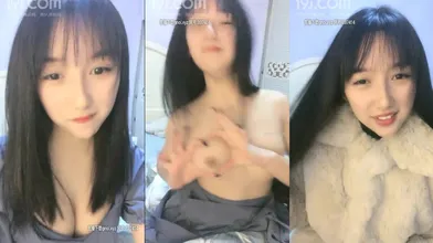 高顔值嫩妹，秀舌头的吻功，揉奶漏逼编号1A45E392