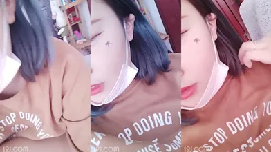 极品巨乳白虎馒头鲍萌妹子直播大秀编号C252D73C
