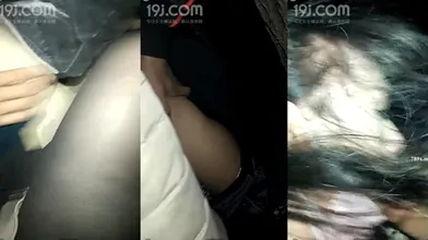 饥渴骚妇主播勾搭邻居初中生半夜路边露奶吃鸡巴骚劲十足编号872BF92D