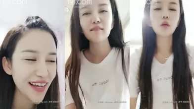 高颜女神初樱高颜性感魅惑女神陪朋友聊天还浴室偷播(1)编号49EA75D6