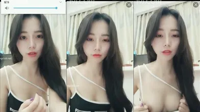 (传奇女神)(丑曦)9月4天15小时完整超清自录(4)MKV编号824C8A64