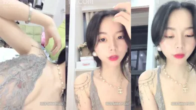 女神丑曦(曦嘻吸熙)收费房骚舞诱惑自慰大秀16小时合集(4)编号13670424