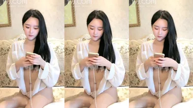 极品一字马女神弟弟Y【柯妹】收费房刮毛道具大秀合集二(3)编号92CF881A