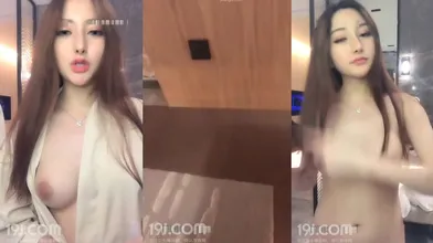 绿播女神曼曼man下海宾馆豪华套房被土豪粉丝五位数约炮啪啪编号E64082CC