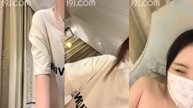 单纯好骗恋爱脑诱惑特写_20210821编号65761216