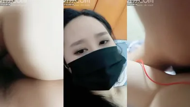 白嫩小美女破处不久和男友做黄播上位无套操鸡巴太长不敢深入编号3494B37D