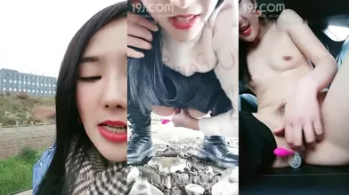 骚气少妇驾车户外桥下自慰勾引环卫大爷摸屁股再回车上后座跳蛋震动逼逼编号710DBE00
