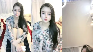 高顔值白皙妹子【童顔巨乳】全裸道具自慰编号FA8B2B77