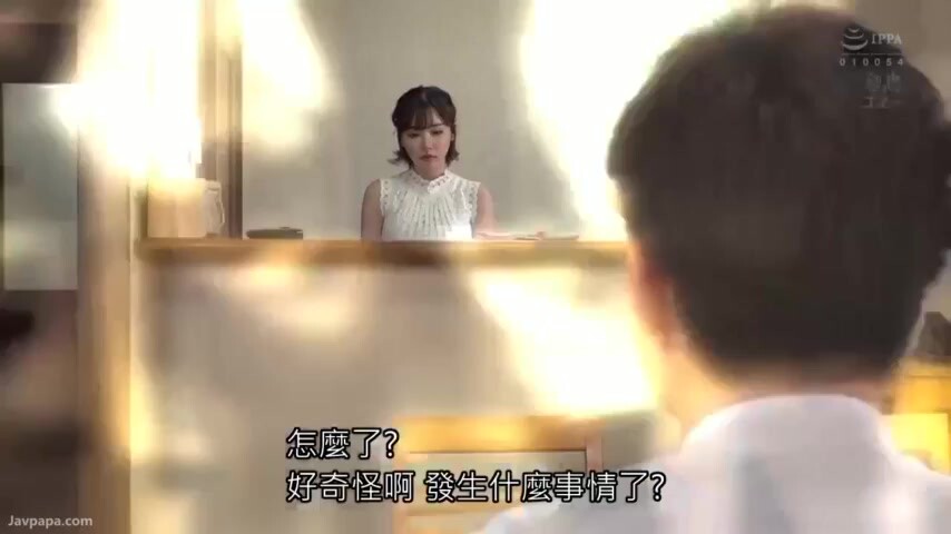 MEYD540去不能做爱的情色场所遇到邻居家的傲慢美女夫人。抓住把柄的我强行做爱和体内射精！让她在外面也变成言听计从的性奴隶深田荣美.